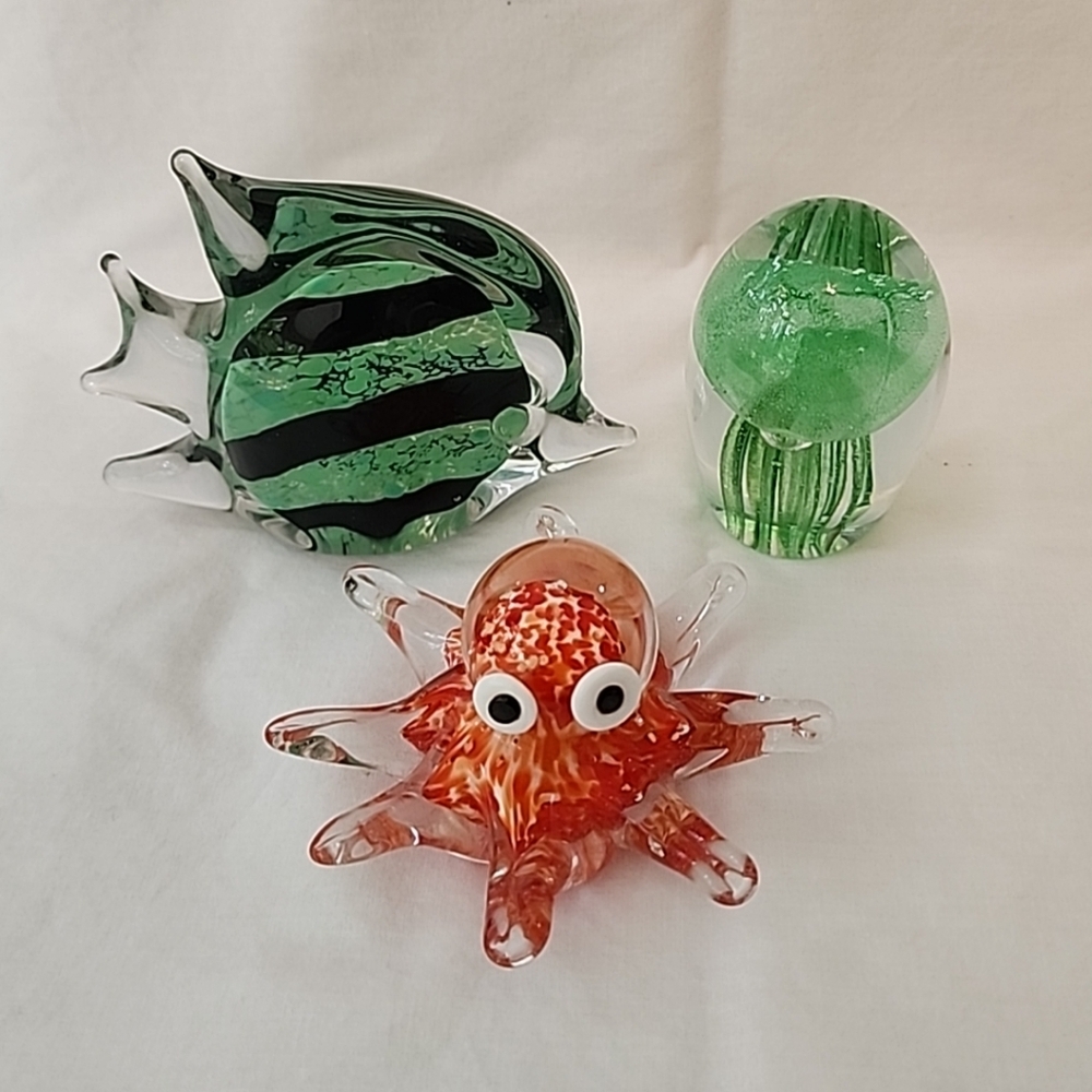 Art Glass Sea Life Paperweights x 3 Octopus UV React Angel Fish Jellyfish Marine